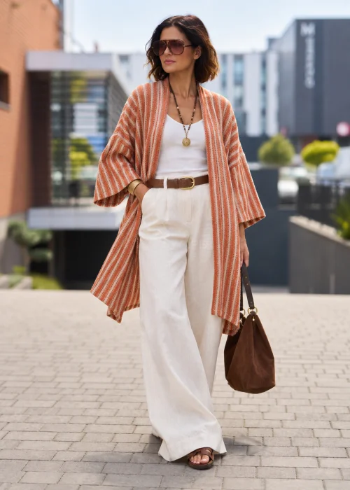 Pomarańczowe kimono damskie w paski z szerokimi rękawami, lekkie narzutka w stylu boho