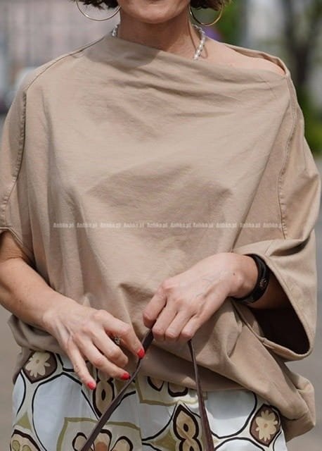 Szeroka bluzka z krótkim rękawem Juan beige
