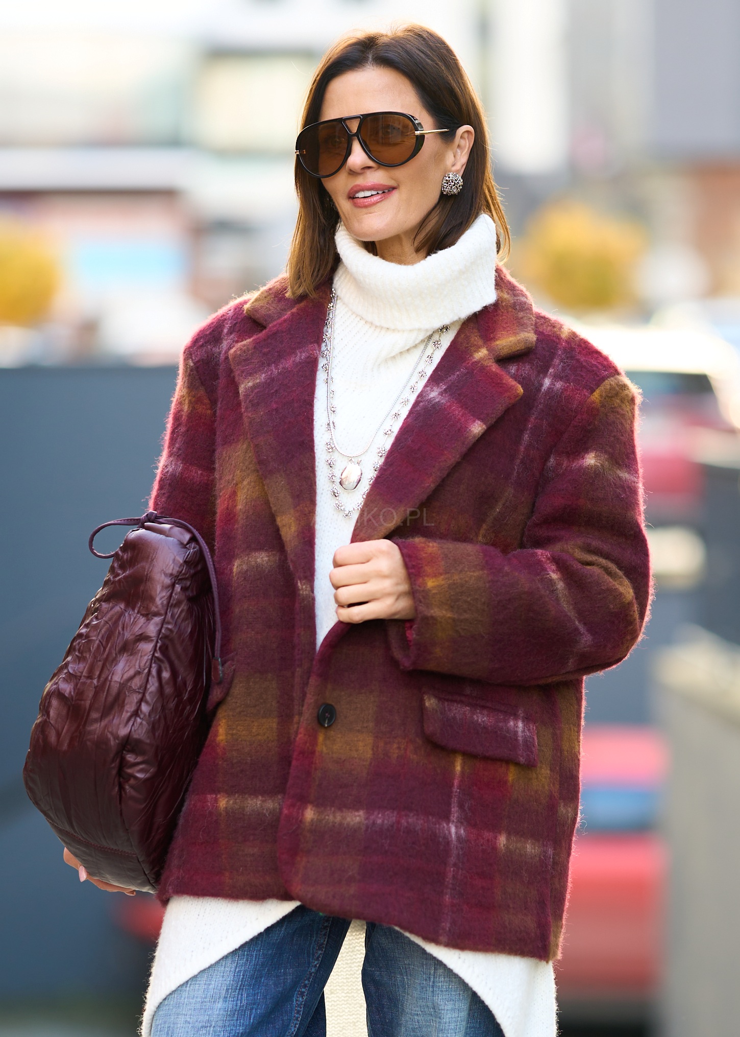 wełniana kurtka-marynarka kingston bordowa w kratę oversize o klasycznym, luźnym kroju